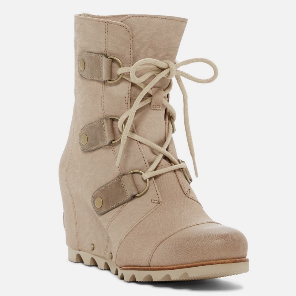 Sorel Joan of Arctic Wedge Mid Oxford Tan boots